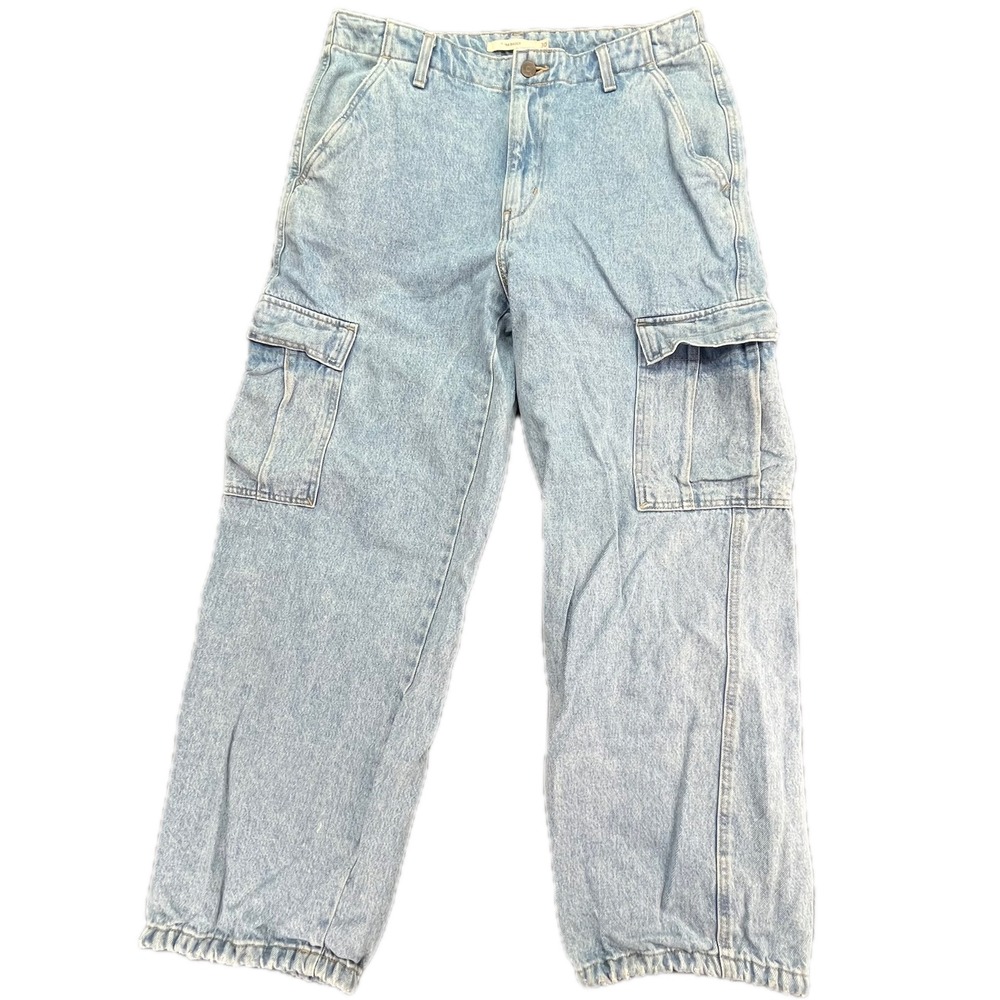 Levi's 94 Baggy Light Wash‎ Denim Cargo Jeans Women's Size 30